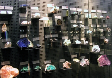 鉱石展示